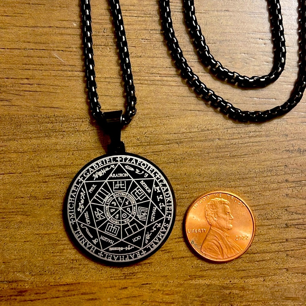 St. Michael & arcangel pendent. Raising money for friends go fund me page. 100%$